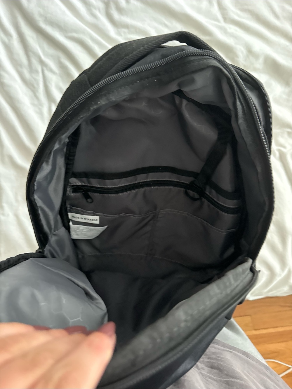 Whoop Black Backpack - OGIO - Picture 3 of 9